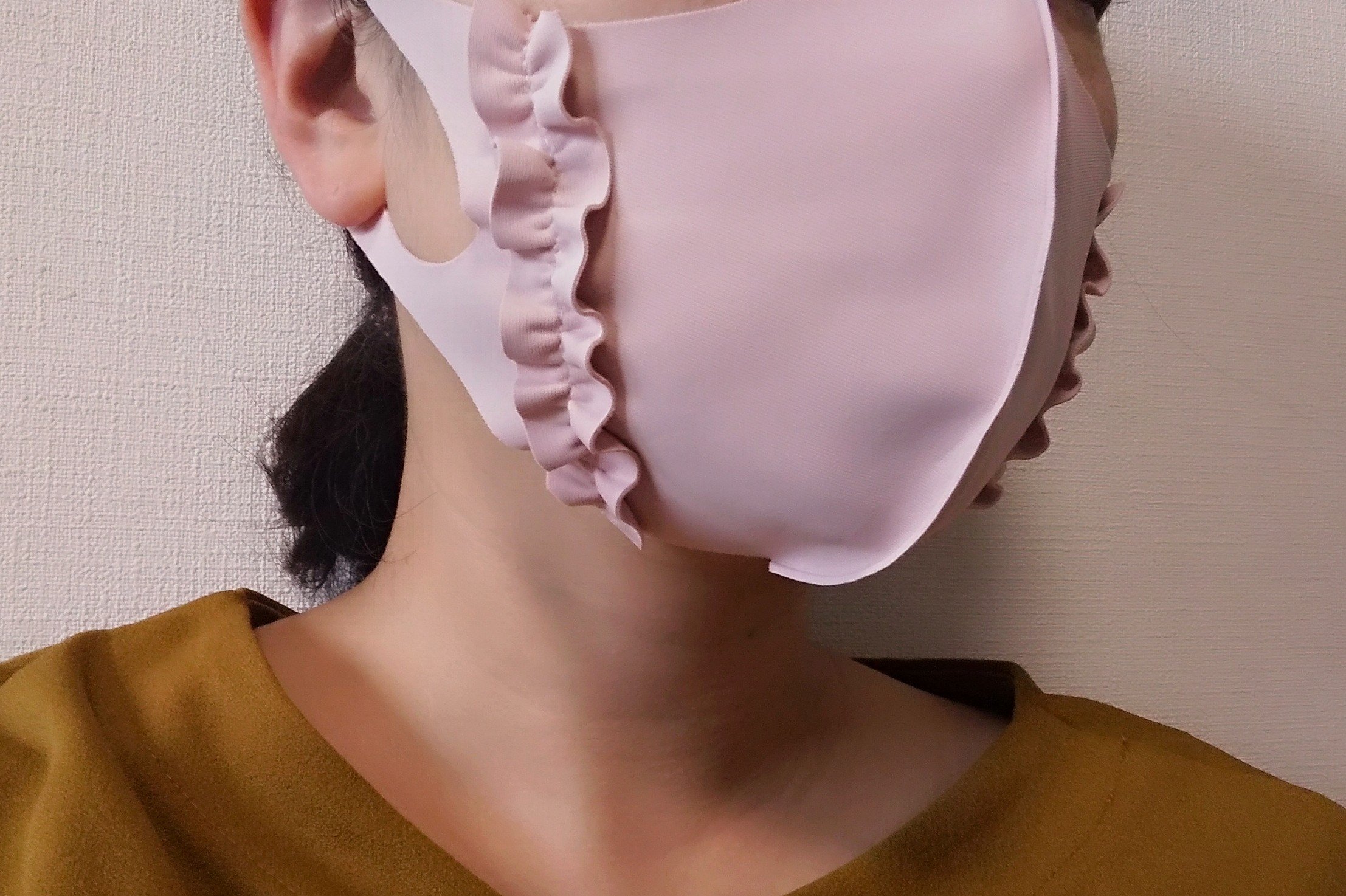 ダイソー 110円 接触冷感フリルマスク かわいいフリルで小顔効果も ニフティニュース ダイソー 110円 接触冷感フリルマスク かわいいフリルで小顔効果も ニフティニュース