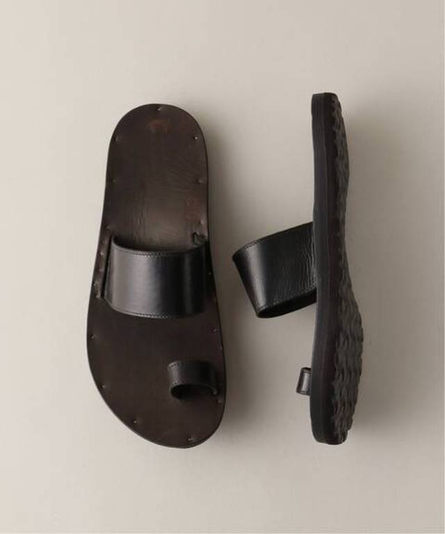 実はサンダルが苦手 なあなたに 大人におすすめのレザーサンダル5選 Limo くらしとお金の経済メディア