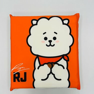 しまむら Web限定 Bt21新作グッズ 座布団カバー全7種が可愛すぎ 2ページ目 Limo くらしとお金の経済メディア