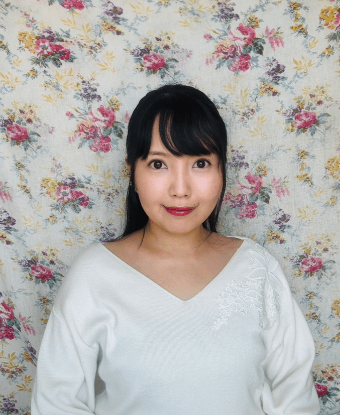 安達 さやか