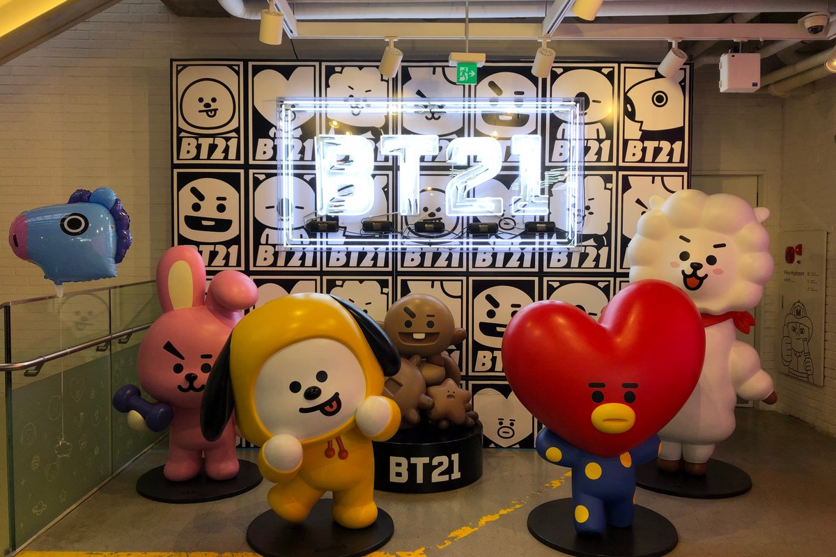 Armyが ファミマ に集結 限定 Bt21いちごタルト 映えてめちゃかわっ ニフティニュース