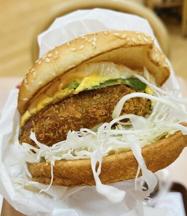 ドムドムハンバーガー】新メニュー「台湾ミンチのバーガー」 旨辛